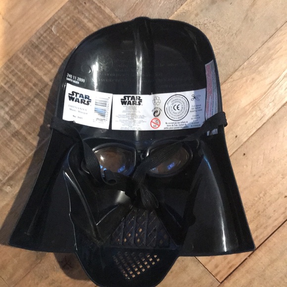 Dearth Vader Mask - Picture 4 of 9